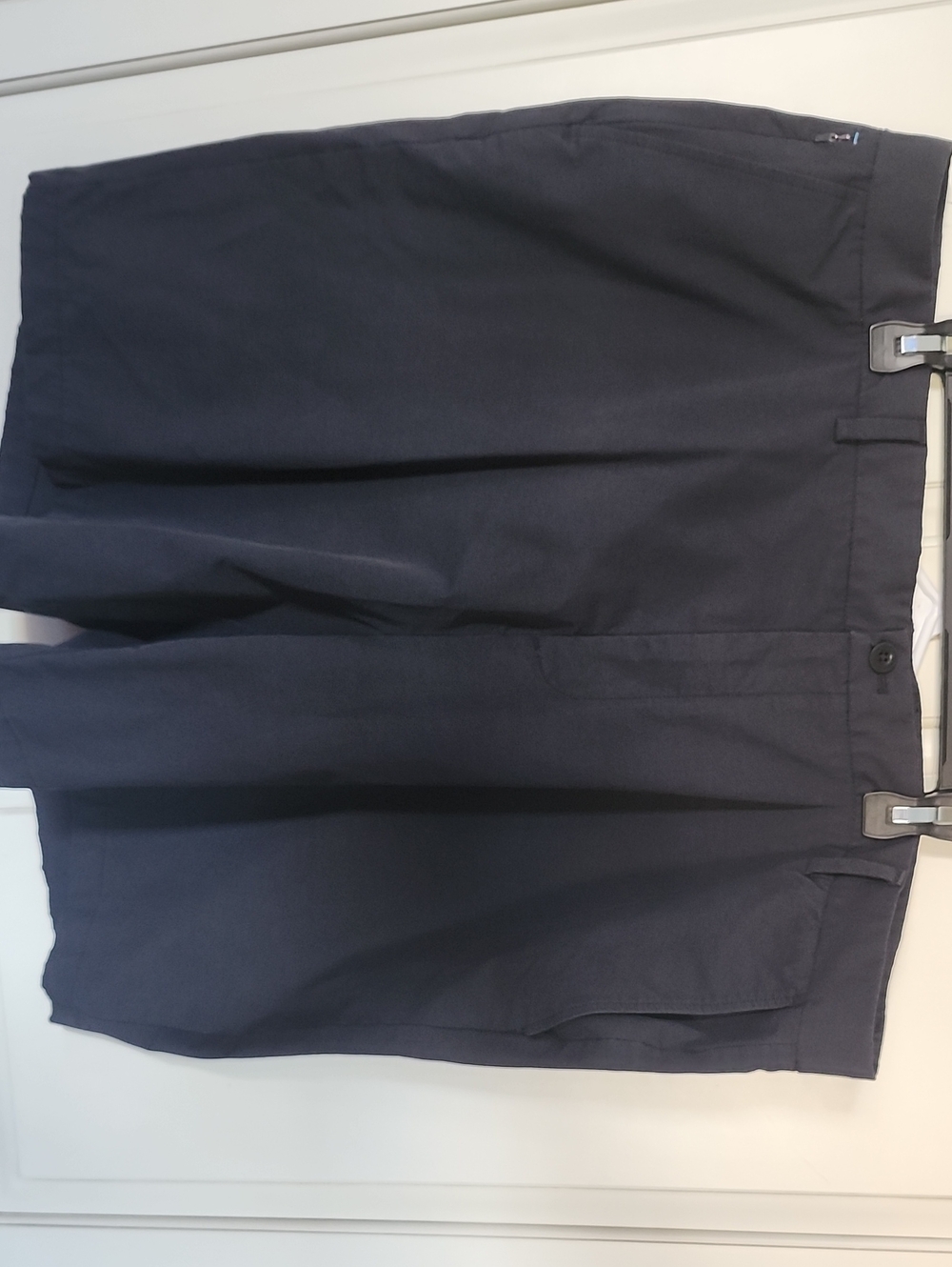 Vineyard Vines Men's On The Go Perfornance Shorts in Navy